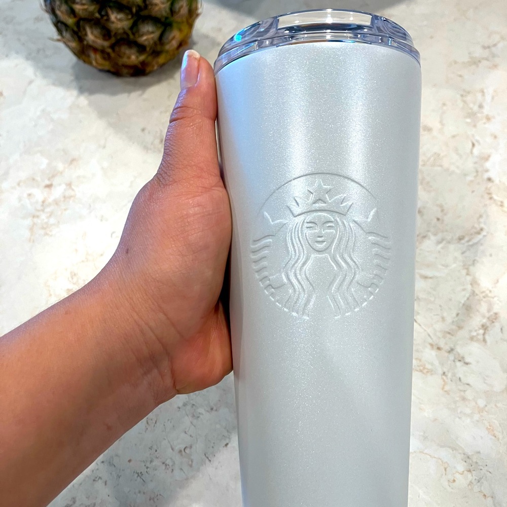 Starbucks winter to-go cup- travel coffee cup